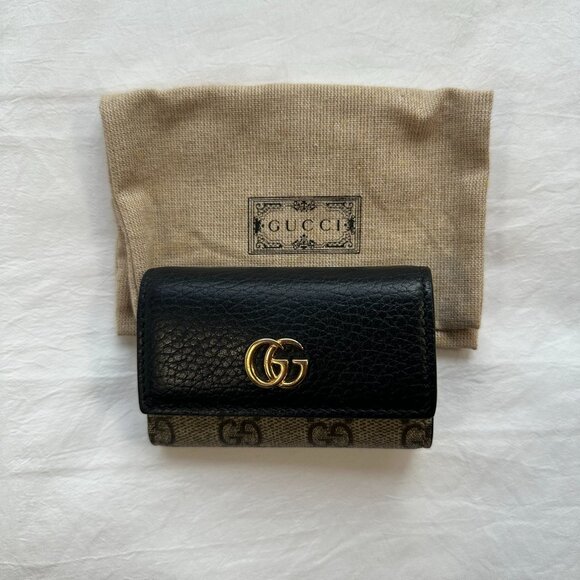Gucci Marmont 6 Key Holder - Picture 3 of 9
